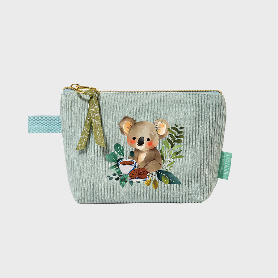 05 Cosmetic Pouch