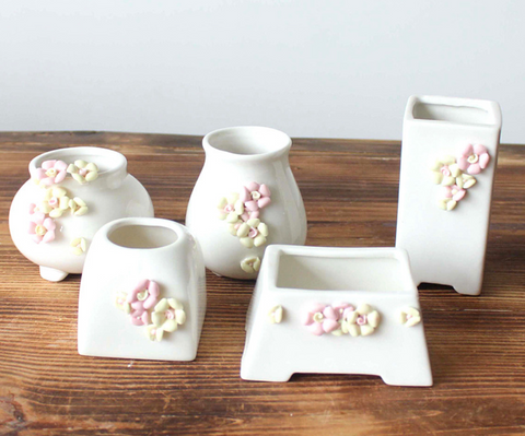Mini ceramic 3D flower pot